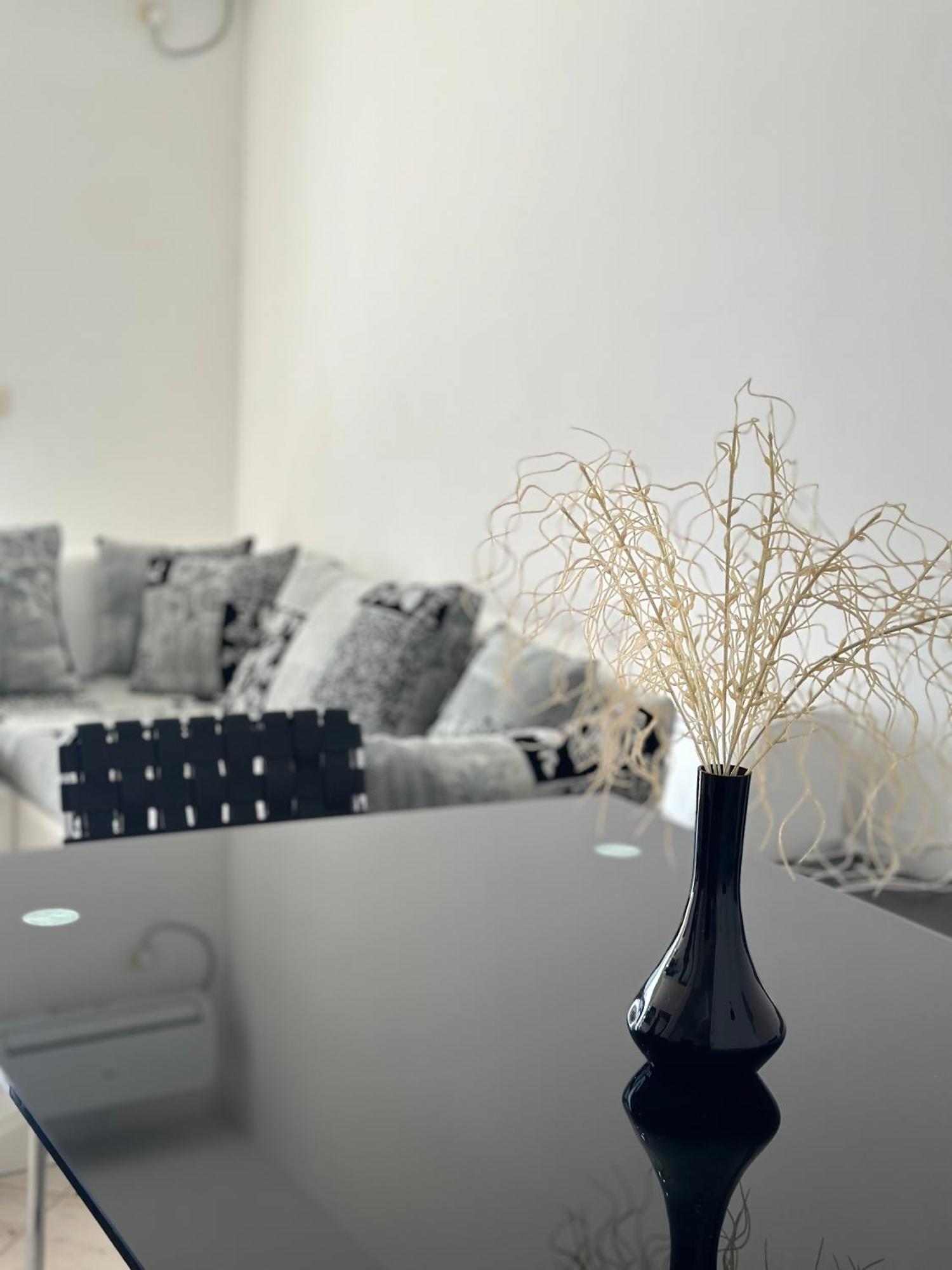 Tini Sea View Apartment Sarande Exterior photo